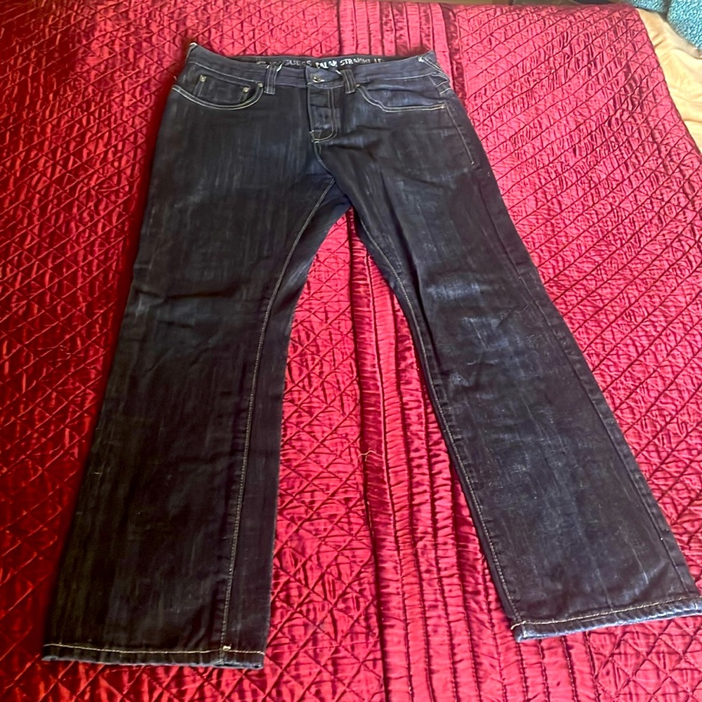 Guess Jeans* Straight Leg Fit* 32x30